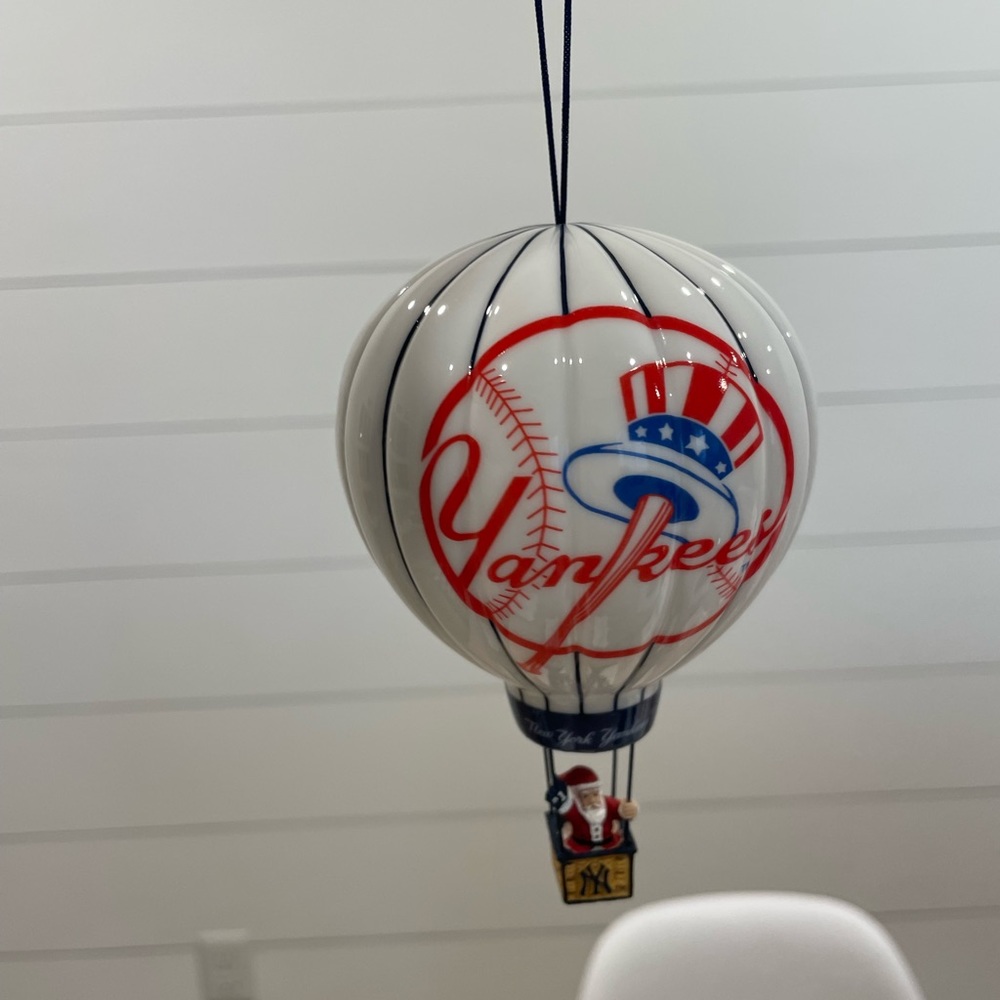 New York Yankees Air Balloon ornament by Danbury Mint. Santa is in the basket.